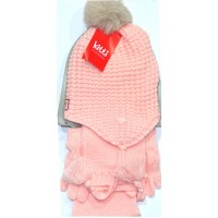 Детски комплект шапка, шал и ръкавици 4-6 години в нежно розово. Детски комплект шапка, шал и ръкавици 4-6 години в нежно розово.